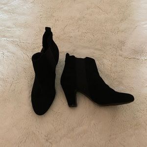 BGBGen Suede Booties - Black